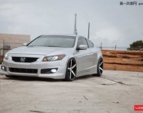 Vossen Wheels改裝雅閣雙門轎跑車