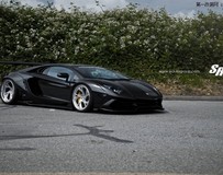 蘭博基尼Aventador改裝磨砂銀PUR輪轂