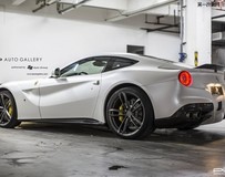 法拉利F12改裝啞光Matte Anthracite PUR輪胎