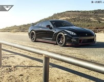 日產(chǎn)GT-R改裝黑色Vorsteiner輪轂