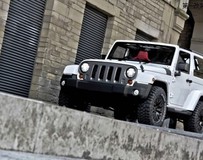 Kahn Design公司推出2013款Jeep牧馬人2.8柴油4DR改裝款