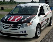 500馬力的奧德賽MPV進(jìn)入Pikes Peak國(guó)際爬坡賽