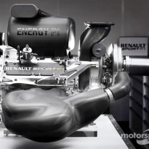 剑指梅赛德斯 雷诺展示新赛季F1发动机