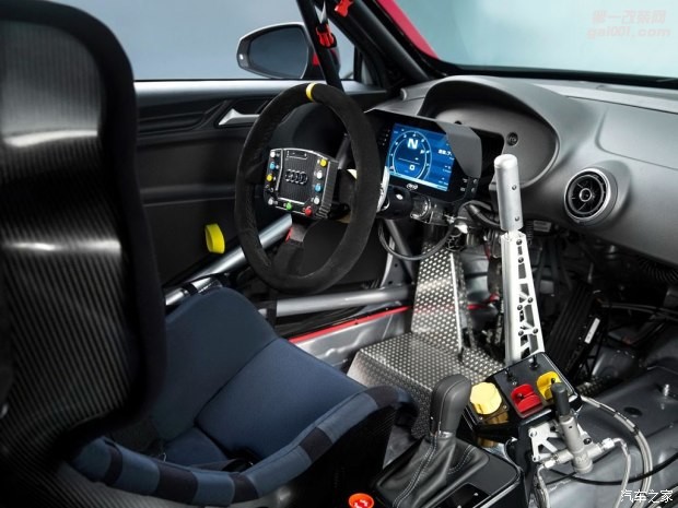 奥迪RS 奥迪RS 3 2017款 RS 3 LMS Racecar