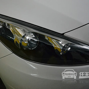 宜昌标致308车灯改装德国海拉3透镜 全新欧司朗D1S氙灯泡
